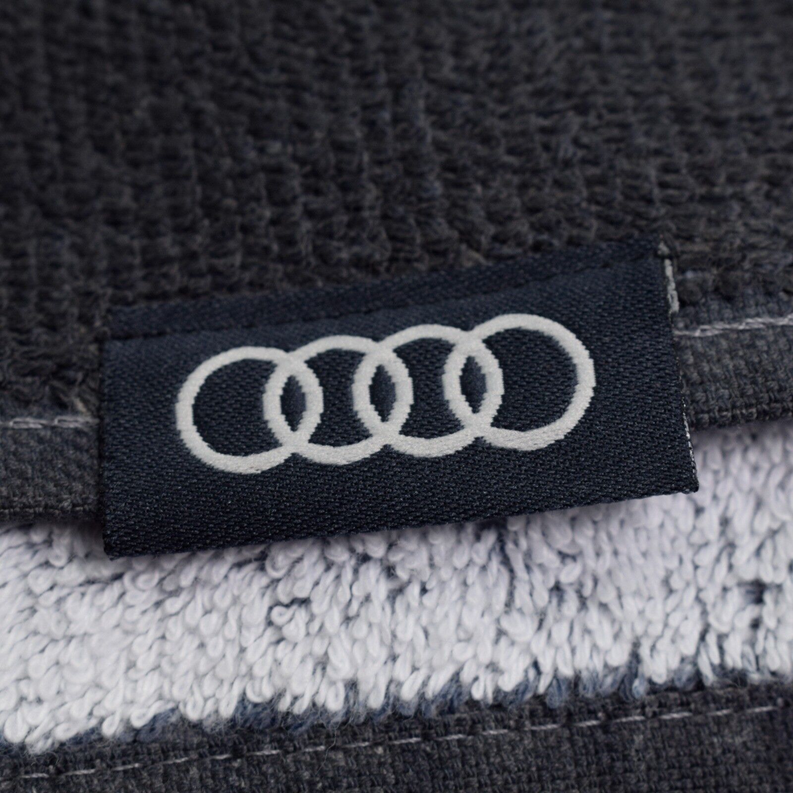 Prosop logo Audi negru pentru baie sau plaja, 70 x 150 cm, 100% bumbac 18487 - imagine 3